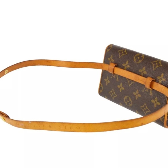 Louis Vuitton Pochette Florentine Bum Bag, Size XS - Picture 4 of 10